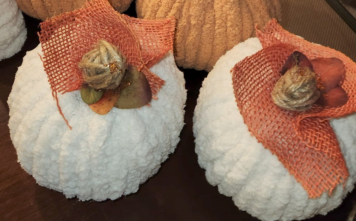 CHUNKY YARN PUMPKIN BEIGE