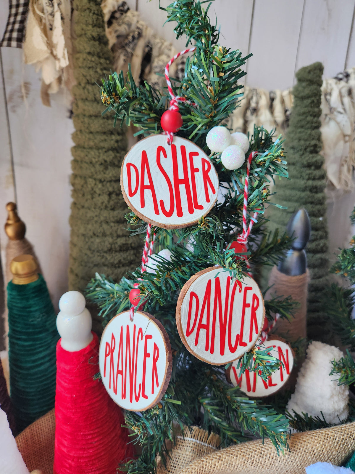 Reindeer Names Wood Slice Ornaments Red Vinyl on White