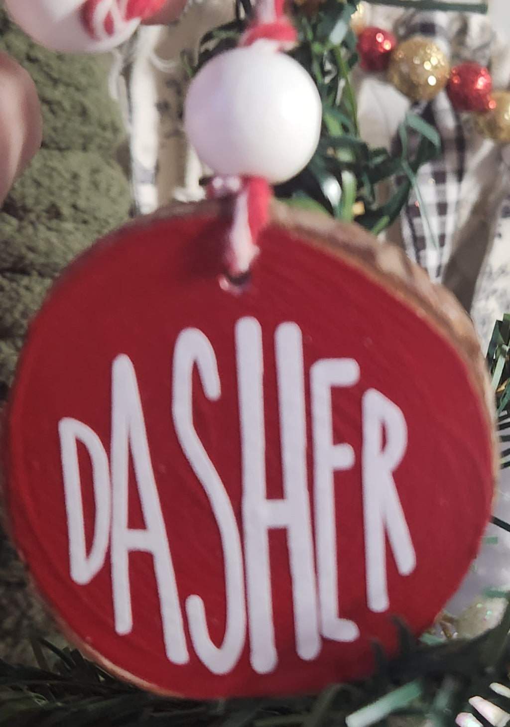 Reindeer Names Wood Slice Ornaments White Vinyl on Red