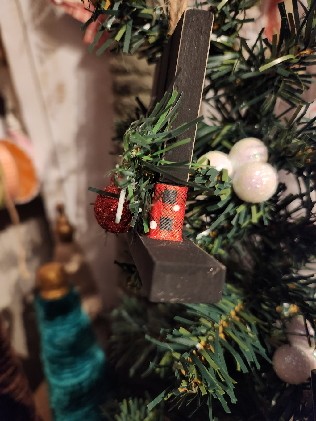 Top Hat Wood Block Christmas Ornaments 2