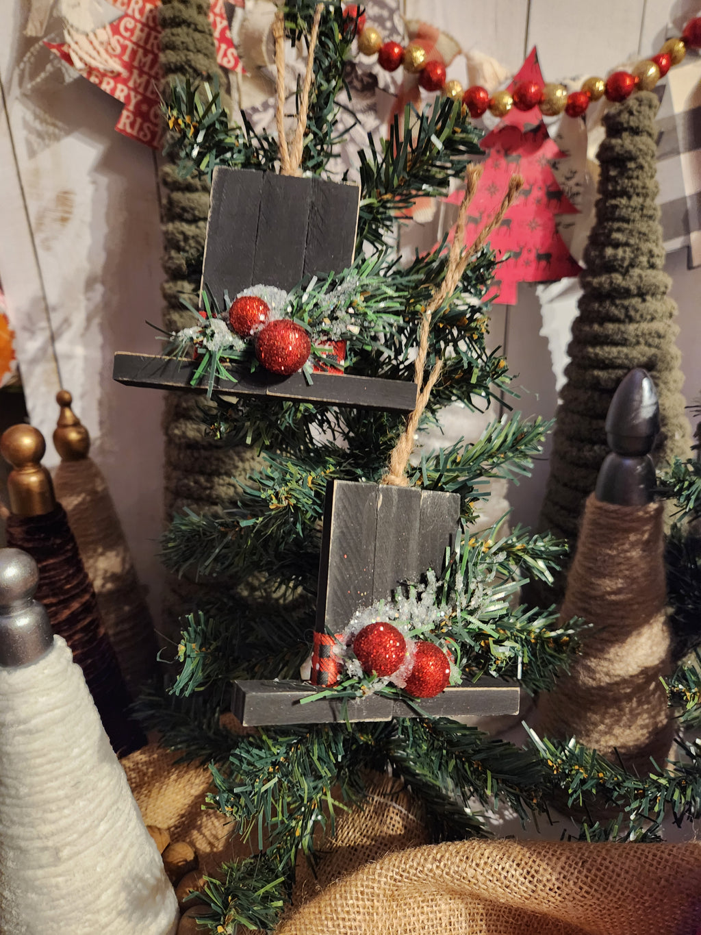 Top Hat Wood Block Christmas Ornaments 2
