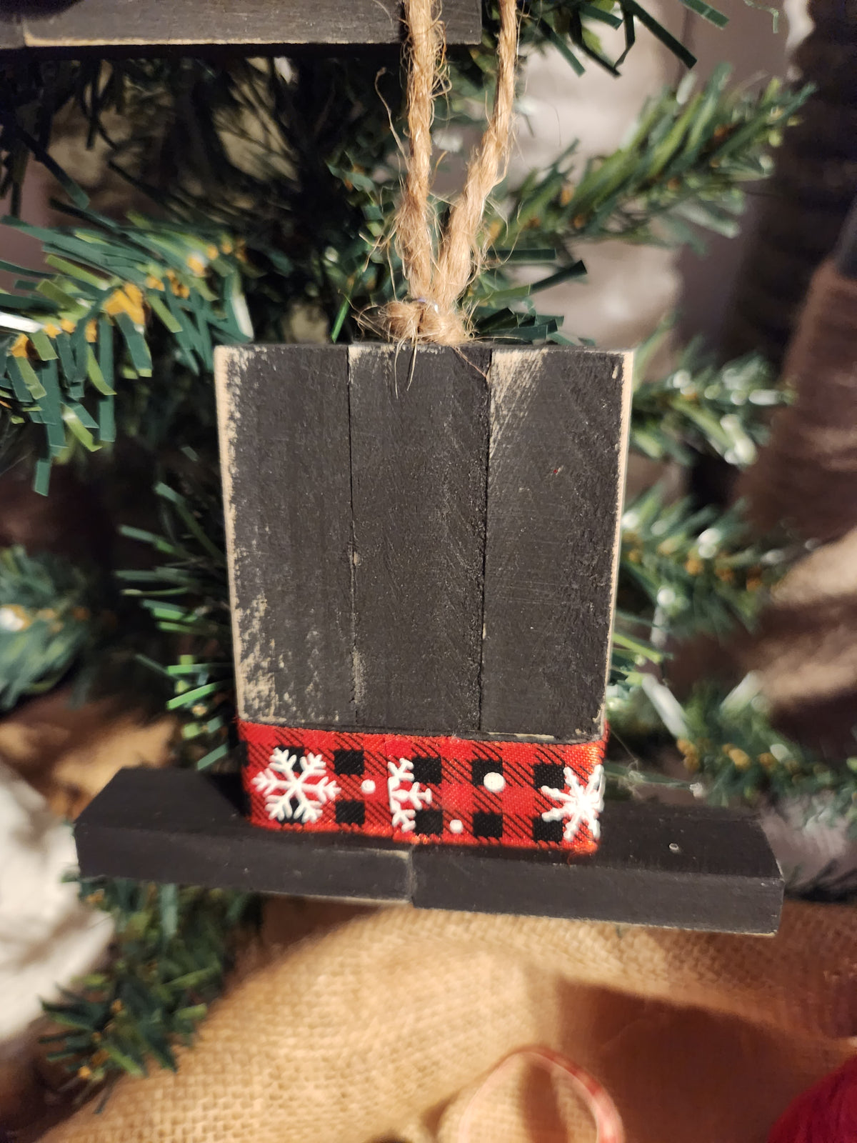 Top Hat Wood Block Christmas Ornaments 2