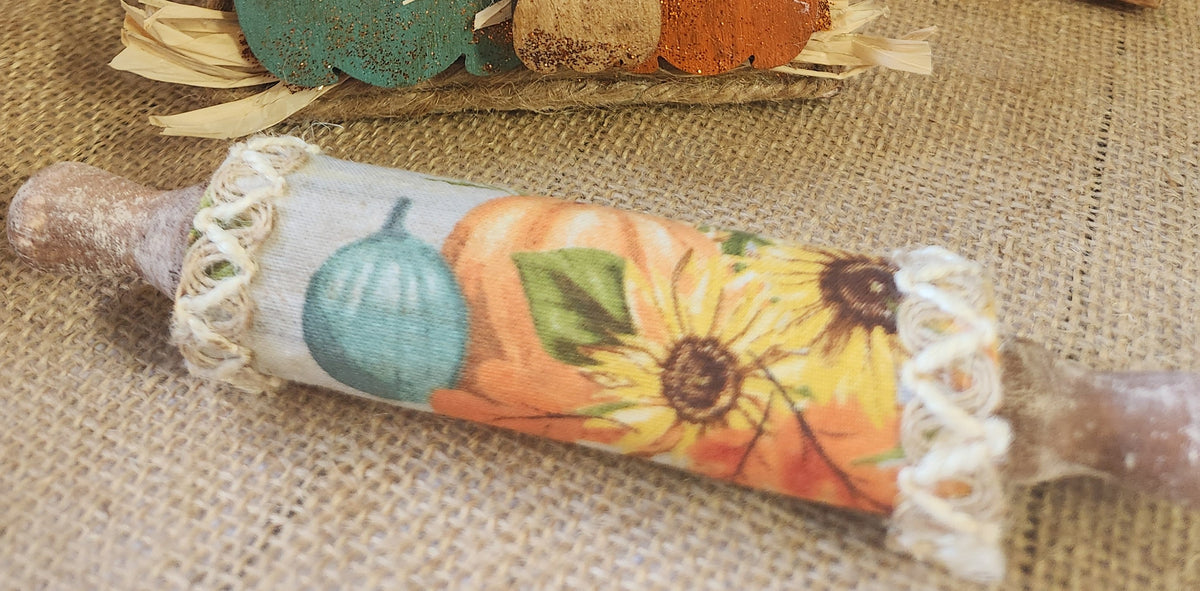 TIER TRAY FALL THANKSGIVING 4PK GIVE THANKS BANNER BUNDLE