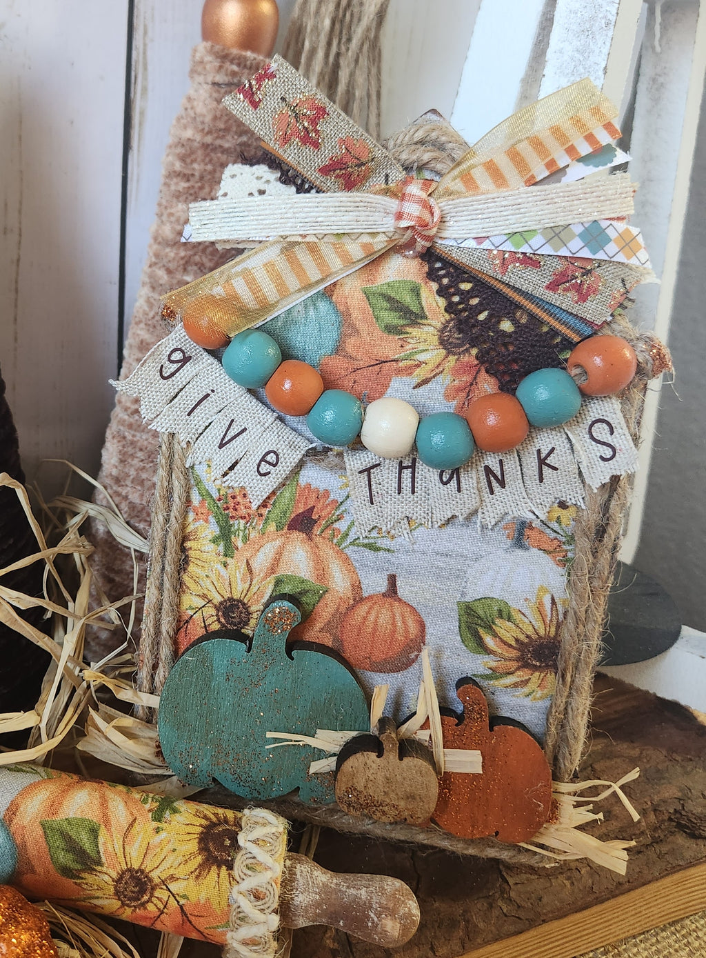TIER TRAY FALL THANKSGIVING 4PK GIVE THANKS BANNER BUNDLE
