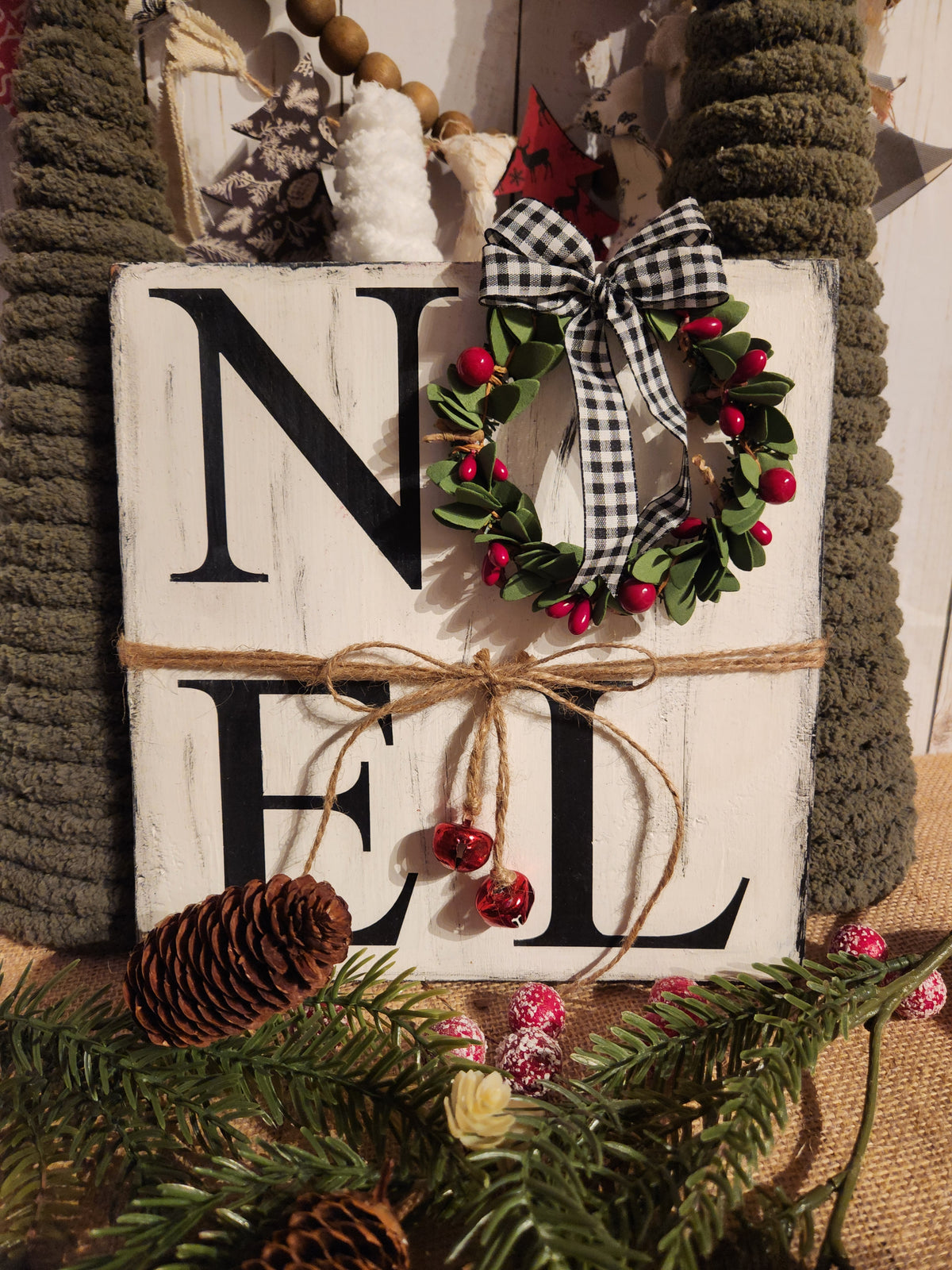 CHRISTMAS WOODEN SIGN_LEANER, NOEL (BLK)
