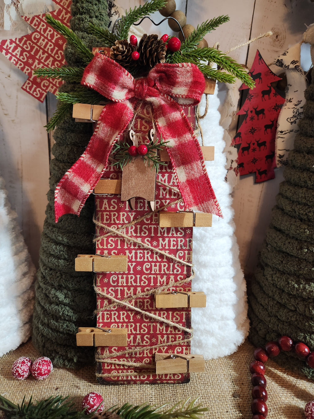 CHRISTMAS CARD HOLDER MERRY CHRISTMAS